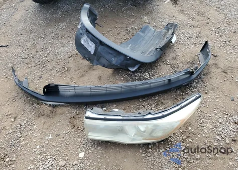 2015 Toyota Highlander Limited z USA, uszkodzony, nr VIN 5TDYKRFH3FS075456